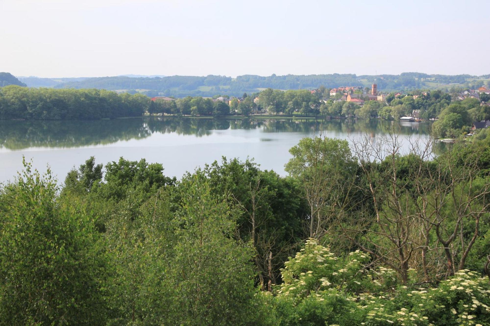 Mira - Mira Pokoje Z Widokiem Na Jezioro Chmielno Exterior foto